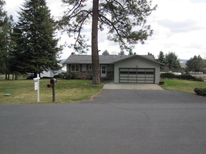 Property Photo:  11412 N Morrill Dr  WA 99021 