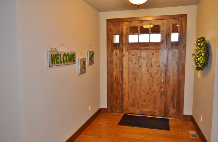 Property Photo: Foyer 395 E Hemmi Rd  WA 98264 