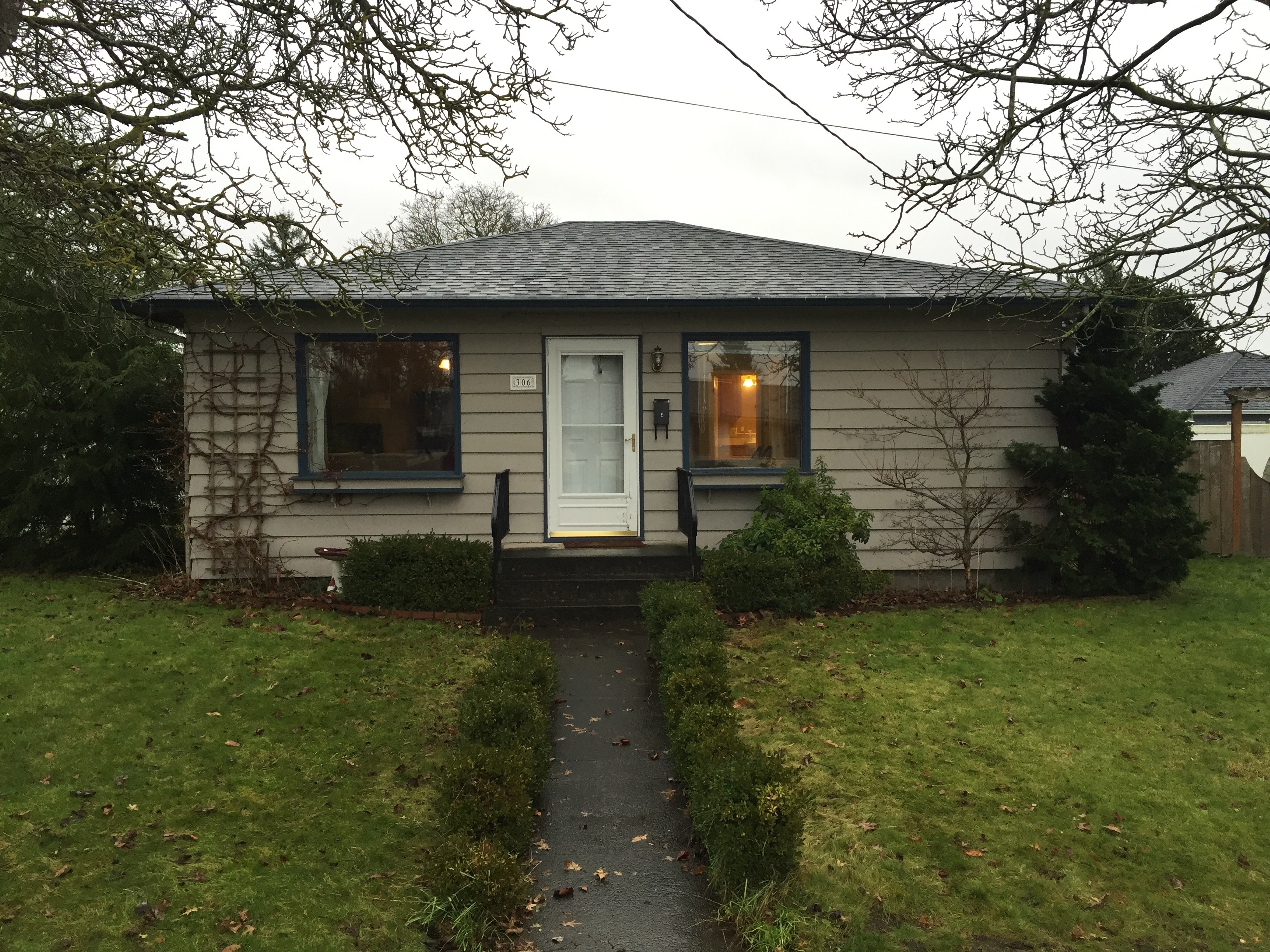 Property Photo:  306 9th St  WA 98264 