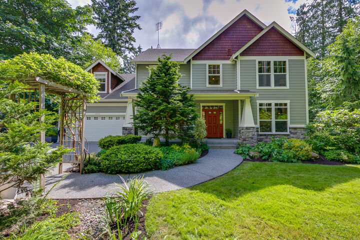 12612 Kallgren Rd NE  Bainbridge Island WA 98110 photo Kallgren Road