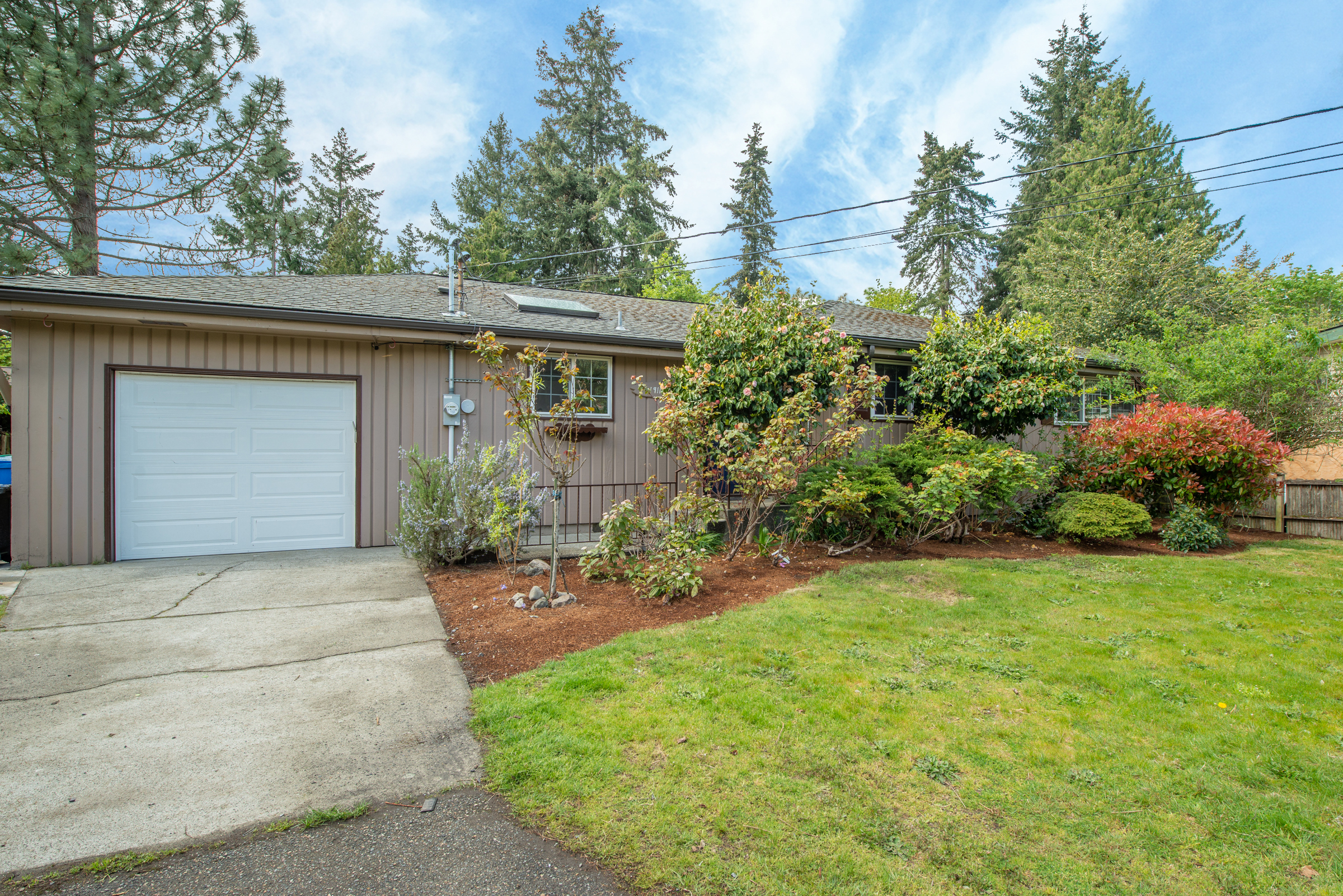 Property Photo: 19117 15th Ave NW  19117 15th Ave NW  WA 98177 