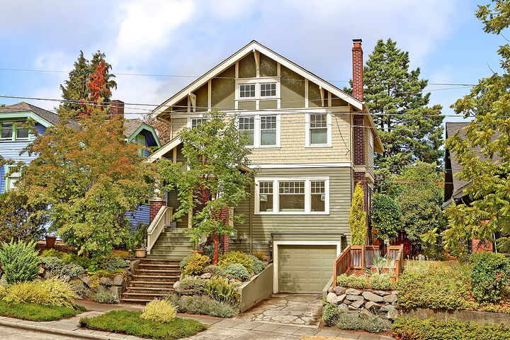 2318 N 52nd St  Seattle WA 98103 photo